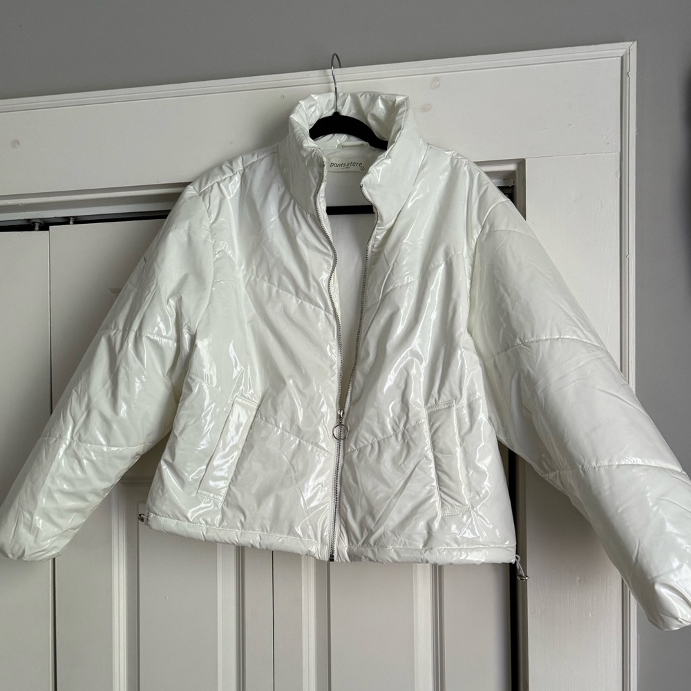 White puffer jacket